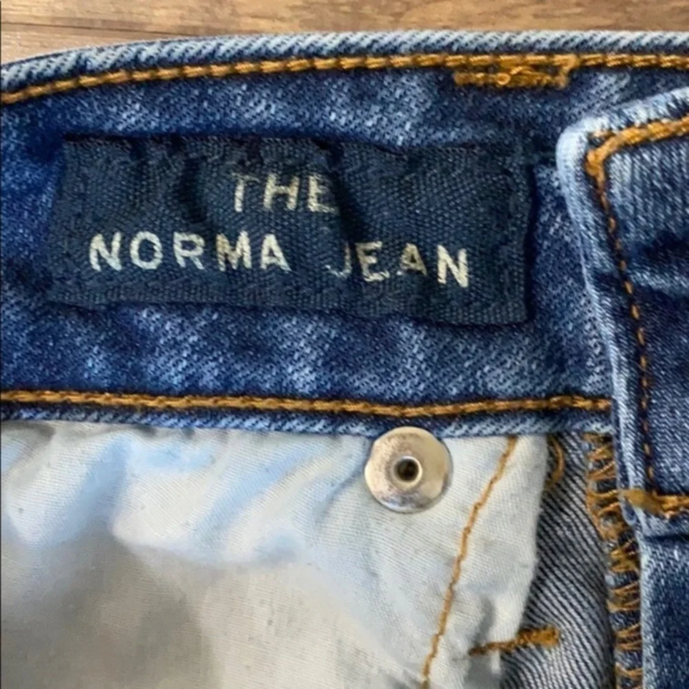 Aeropostale The Norma Jean size 6 high rise